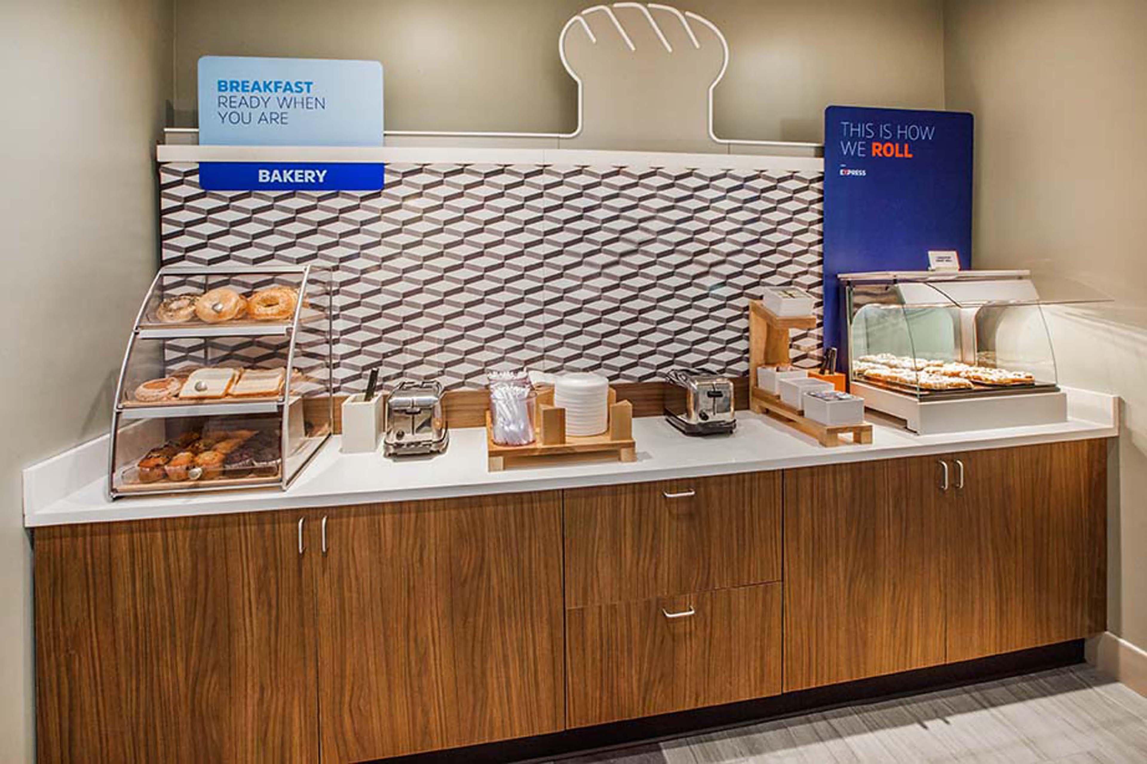 Holiday Inn Express South Portland By Ihg Exterior foto