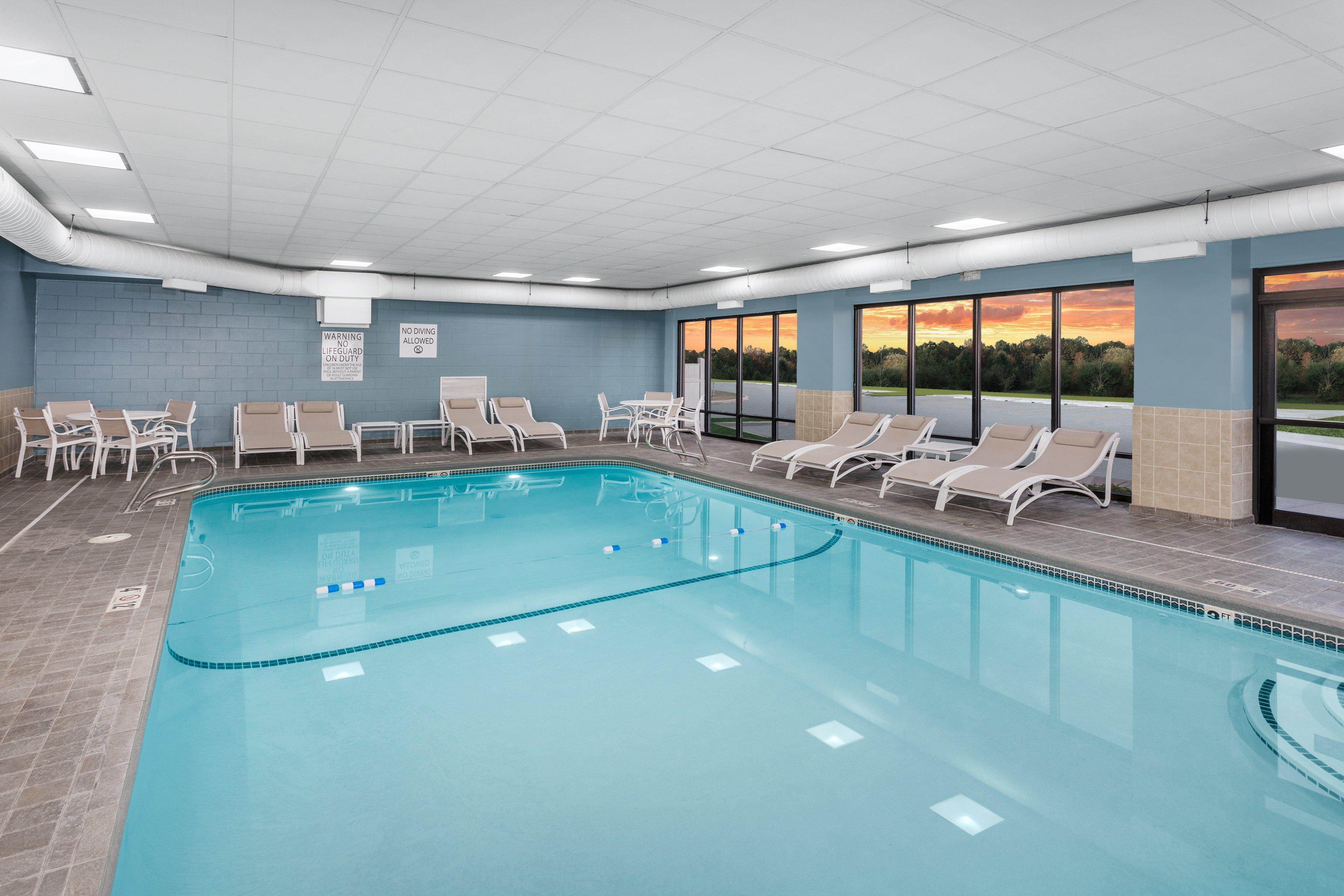 Holiday Inn Express South Portland By Ihg Exterior foto
